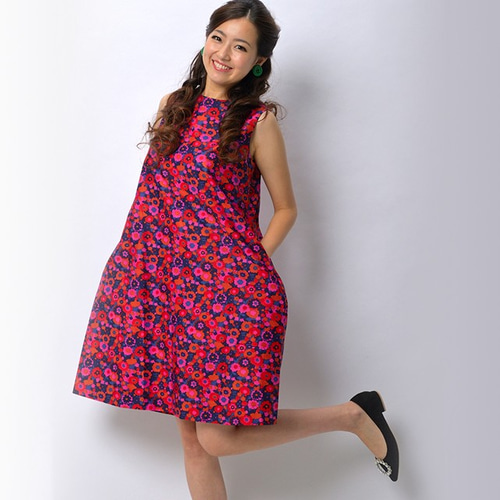 ♥♥ 発色の美しいイタリア製コットン生地使用 花柄ワンピース  