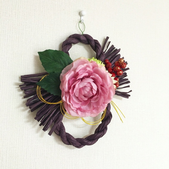ラナンキュラスの花しめ縄（紫）  お正月飾りお正月リース 2枚目の画像