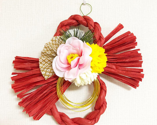 寒椿の花しめ縄（赤） お正月飾りお正月リース しめ縄・しめ飾り Le