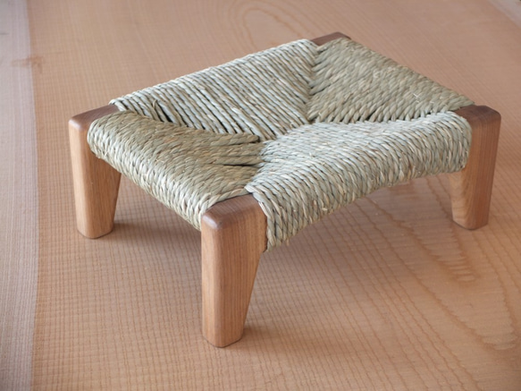 い草の座編み椅子キット　手作りキット/工作/工作キット 1枚目の画像