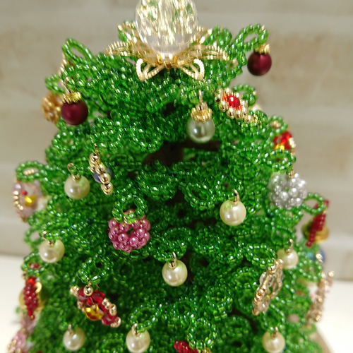 ビーズのクリスマスツリー 黄緑 その他インテリア雑貨 アミジェ ビーズのクリスマスツリー 黄緑 その他インテリア雑貨 アミジェ