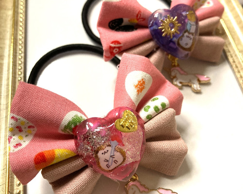 ハンドメイド リボン ゴム ヘアアクセサリー チャーム 大人気 ゴムの付け替え可能 リボン ヘアゴム レジン チャーム付き