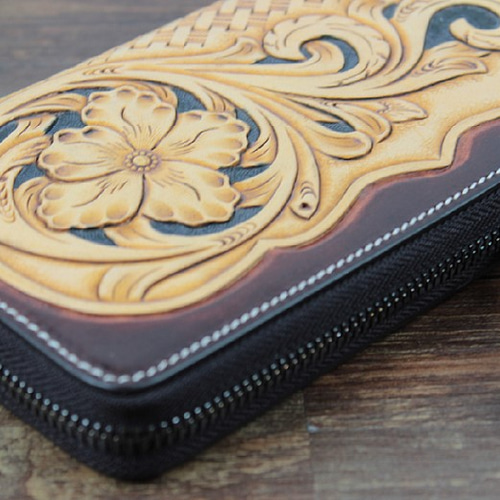 新品ビンテージ☆花柄カービングの長財布 ロングウォレット 本革