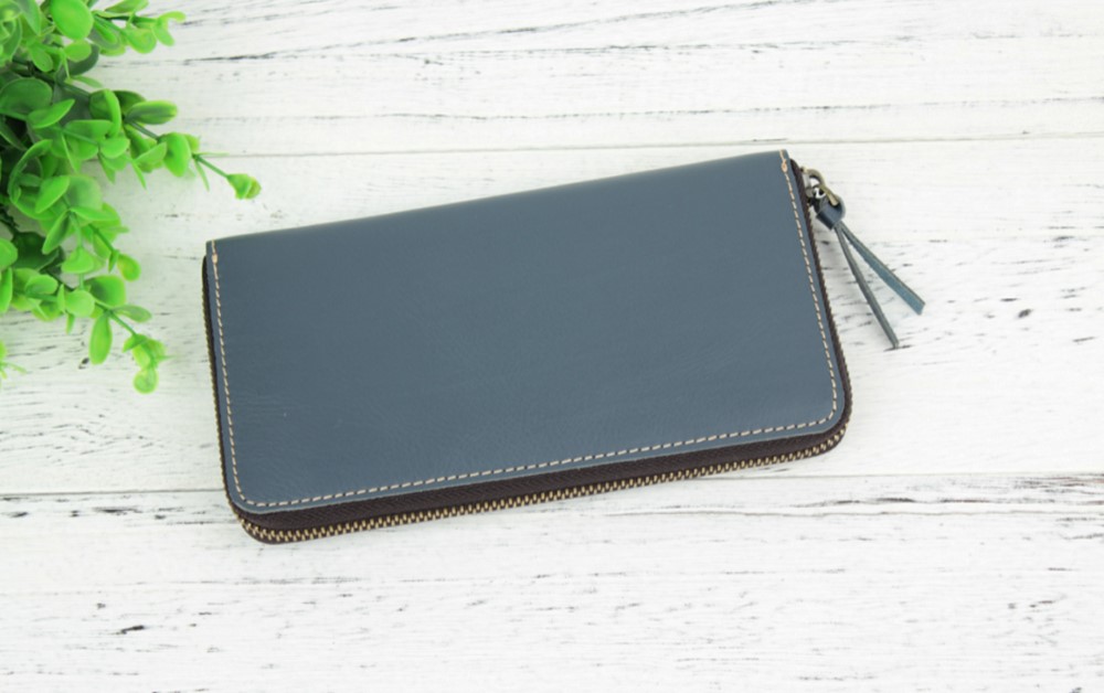 本革 上品な色合いオールレザーロングウォレット ♪Blue♪