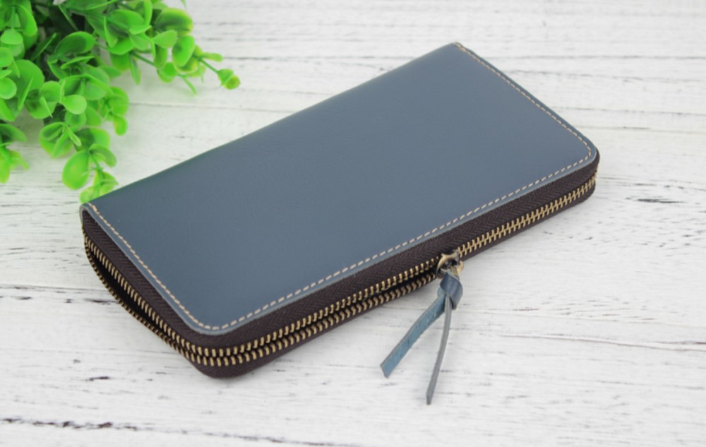 本革 上品な色合いオールレザーロングウォレット ♪Blue♪