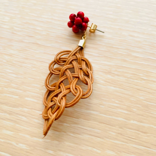 籐*rattan*Leaf ピアス/イヤリング 16KGP (K14gfピアス変更可