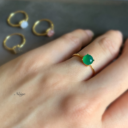 グリーンオニキスAAA ラウンド カボション6×6mm 4粒 天然石