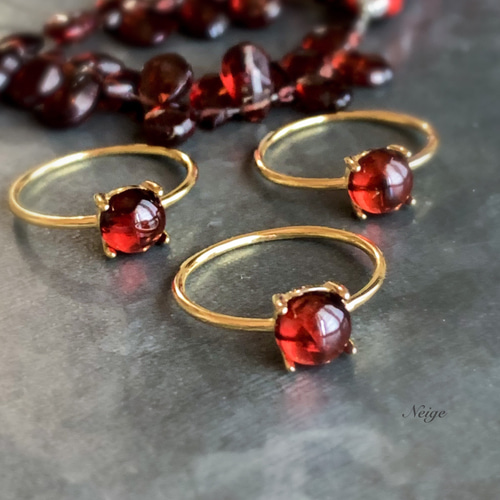 ✤天然石 モザンビークガーネット ラウンド(6mm) ベゼル リング✤