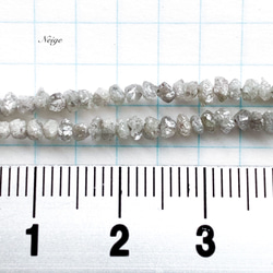 【4月誕生石】グレーダイヤモンド　ラフタンブル Sサイズ 4粒　天然石パーツ 4枚目の画像