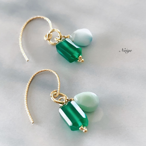 宝石質グリーンオニキスAAA タンブルカット 天然石パーツ 天然石 Neige