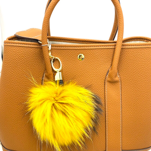 リアルファーチャーム☆バッグチャーム☆イエロー色 キーリング