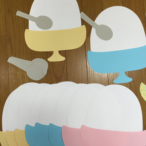 whiteオーダー 壁面飾り 1月から12月 4月を除く セット white様 white