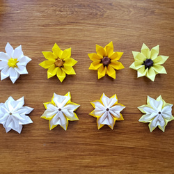 ＊折り紙　黄・白4色　立体の花飾り(園・施設の壁面飾りなどに)　送料無料＊ 4枚目の画像