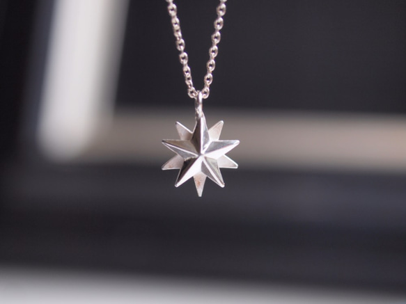 北極星墜飾項鍊 第2張的照片