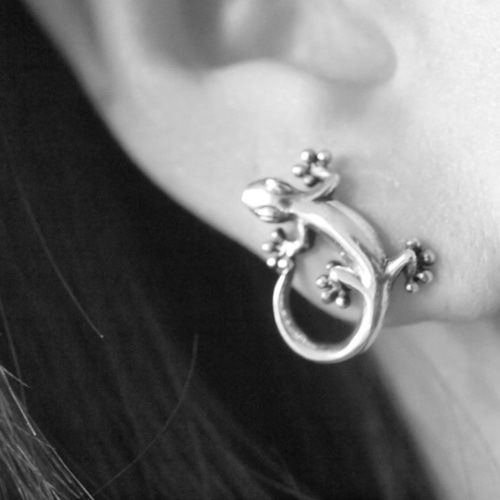 CADEAUX／カドー★おばけのピアス（片耳） ELLE SHOP MAIL 2025.6.22