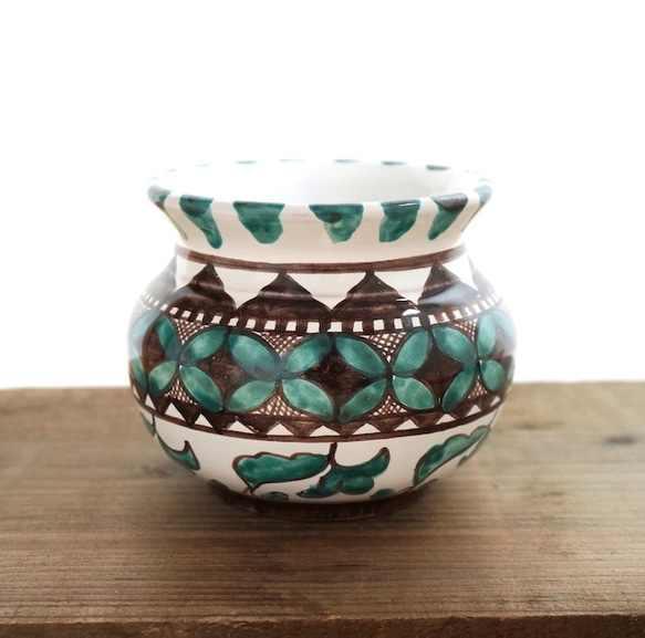 食器にもなる陶器製プランター 6種類   マヨリカ焼き  イタリア陶器　鉢カバー 花瓶 ポット 8枚目の画像