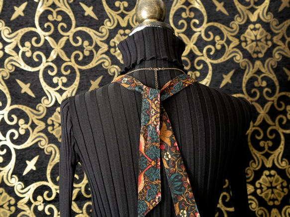 ※受注製作※　布珠と糸珠のボリュームネックレス　＜ツイリースカーフ風リボン付き＞ 8枚目の画像