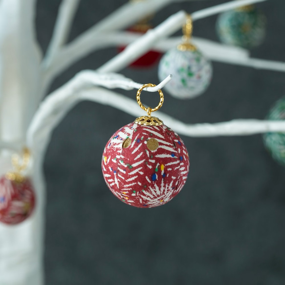 ☆12月中旬発送☆布珠と糸珠のクリスマスオーナメントセット　A　＜卓上サイズ・31個＞ 2枚目の画像