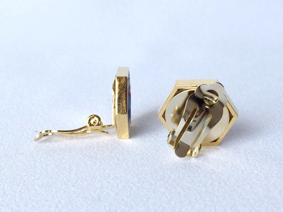 【接受耳環】皮革和棉珍珠耳環&lt;Hexagon Gold&gt; 第4張的照片
