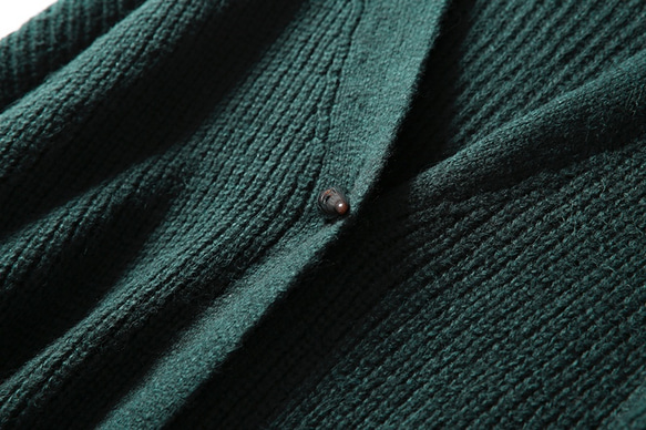 大人の魅力を惹き立てるウール素材ニットロングカーデ　ドグルボタン　ジャグルグリーン201104-1 3枚目の画像