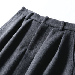 あたたかく、柔らかく質感のウールスカート　冬スカート　マキシ丈スカート　ダークグレー　201106-2 2枚目の画像