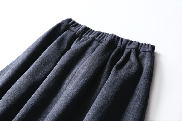 あたたかく、柔らかく質感のウールスカート　冬スカート　マキシ丈スカート　グレーチェック　201106-3 8枚目の画像