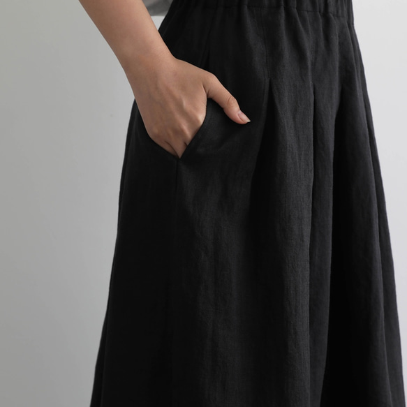 風合い年中愛用リネンスカート　ロングスカート　タック入りスカート ブラック　201206-1 6枚目の画像