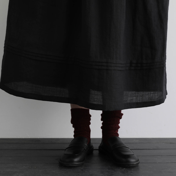 風合い年中愛用リネンスカート　ロングスカート　タック入りスカート ブラック　201206-1 7枚目の画像