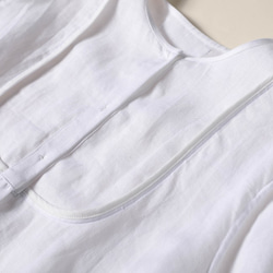 Botham 襯衫式襯衫，白色 210806-1，以其質感和輪廓打造時尚秋季造型。 第7張的照片