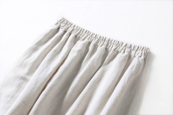 ふわり、ひらり、美しいドレープを描く美形スカート　コットンリネンスカート　ロングスカート 生成色　210807-4 10枚目の画像