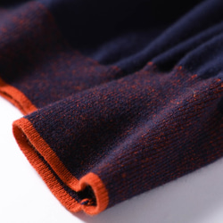 ★現貨★ 只需隨意披上，即可打造明亮歡快的造型。 100%羊毛開襟衫。同色系開襟衫 210901-1 第7張的照片