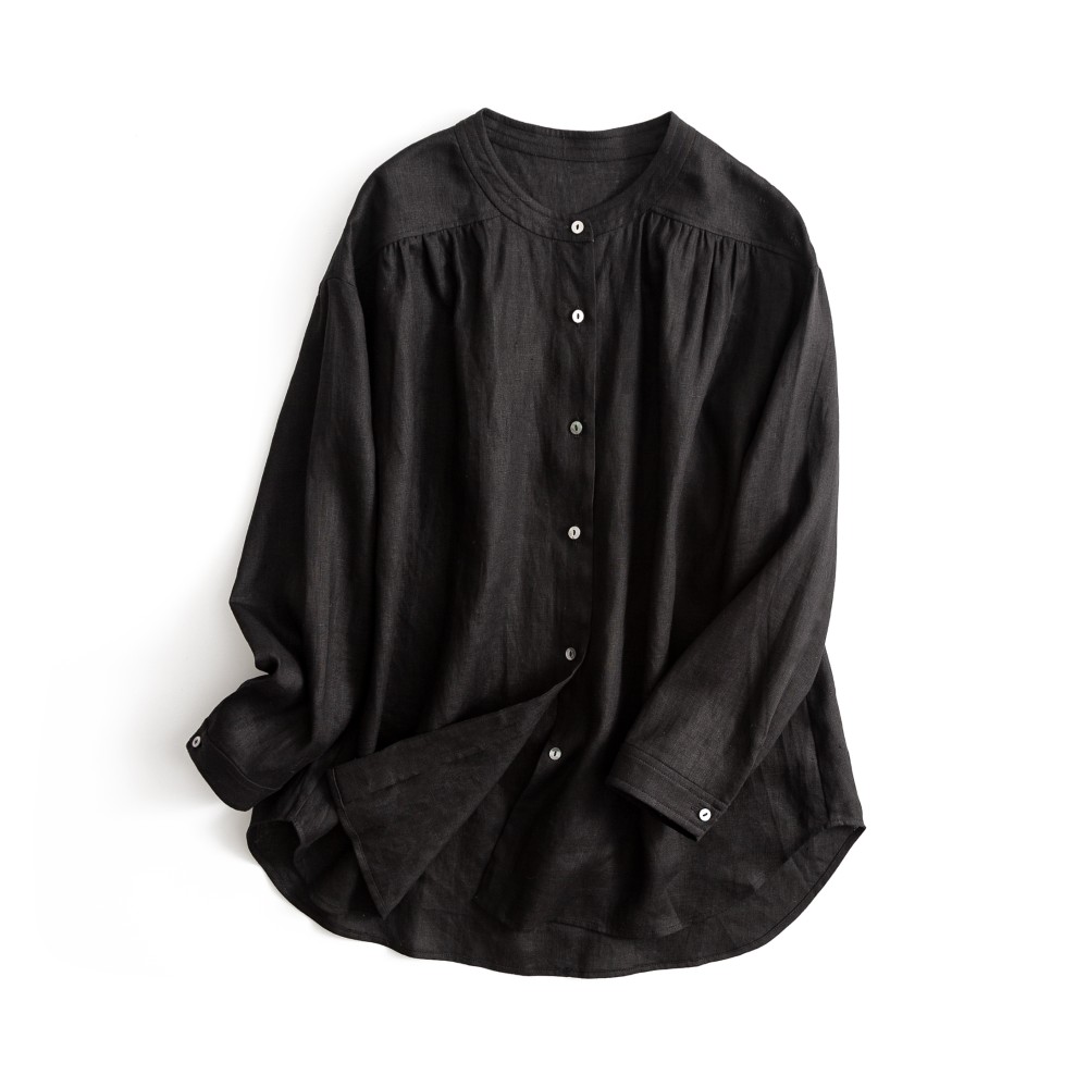 着こなしを愉しむ　ヨーク切り替えギャザーシャツブラウス　リネン100％　220203-1