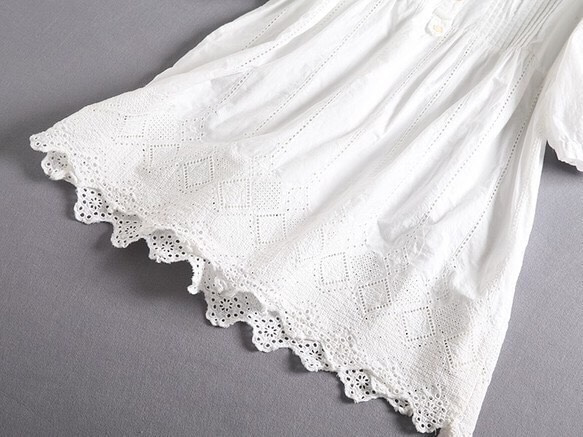 f222 （再販9）　コットン100％　刺繍裾ホワイトワンピース 3枚目の画像