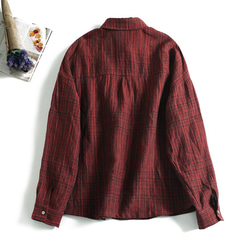 1001-2オリジナル　天然麻の織り生地　チェック柄　年中着れる長袖シャツ 5枚目の画像