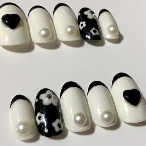 ネイルチップ/韓国/ワンポイント/シンプル/ガーリー/パール/ハート