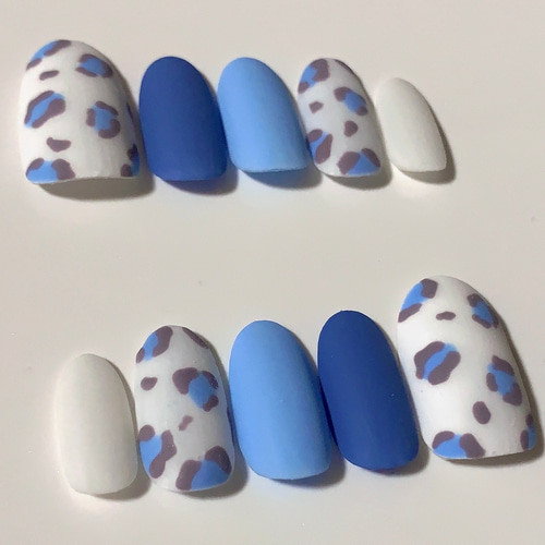 ネイルチップ/ヒョウ柄/ひょう柄/くすみカラー/くすみブルー/ブルー