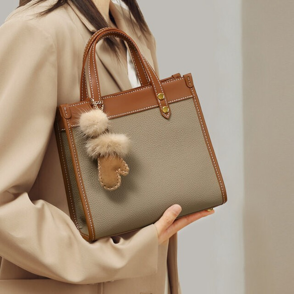 しっとりと柔らかい高級手作りのレザー本革 ショルダーバッグ  