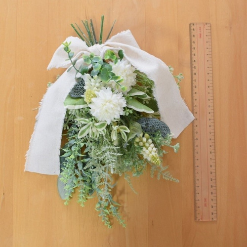 南天と白いしめ縄飾り　スワッグにもなる2way プルモサム　コットン SOLD 南天の赤いしめ縄飾り スワッグになる2way パンパスグラス