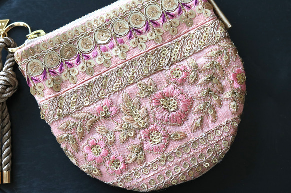 Embroidery decoration ポーチ　カード入れ　キーケース　(PINK) 2枚目の画像