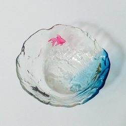 ゆらぎ金魚　小鉢（水色） 5枚目の画像