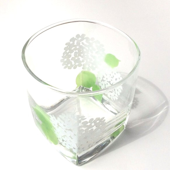 【送料無料】紫陽花　ロックグラス（白）※受注生産商品 5枚目の画像