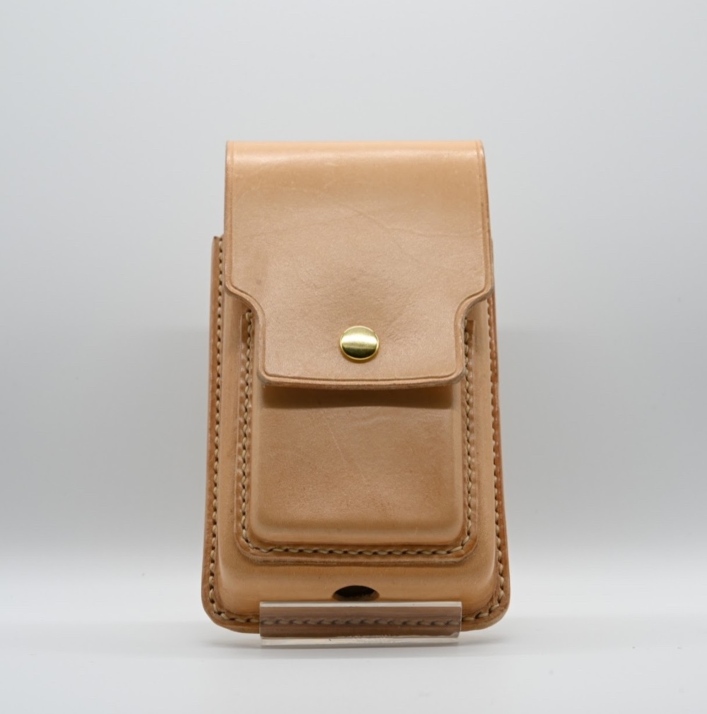 【送料無料】牛本革☆スマホポーチ　スマホケース　キャメル　ベージュ　CRA