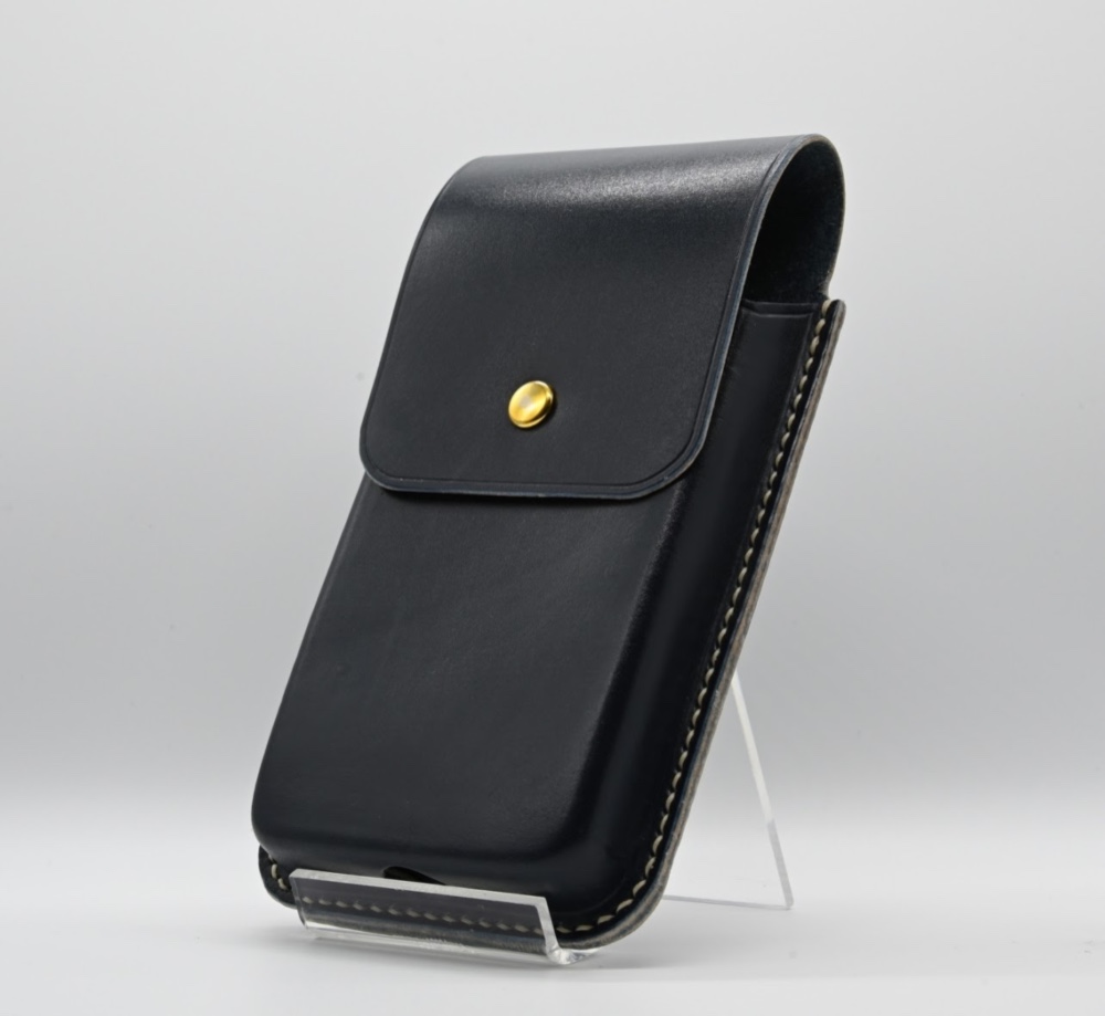 【送料無料】牛本革☆スマホポーチ　スマホケース ネイビー　Englishブライドルレザー