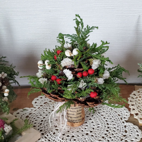 松ぼっくりのドライフラワークリスマスツリー/雑貨*置物 クリスマス