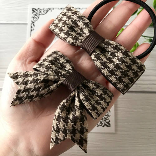 千鳥格子柄リボン ベビーヘアクリップ ヘアピン ヘアゴム ヘアアクセサリー 千鳥格子柄リボンの親子お揃いヘアアクセサリーセットAブラウン