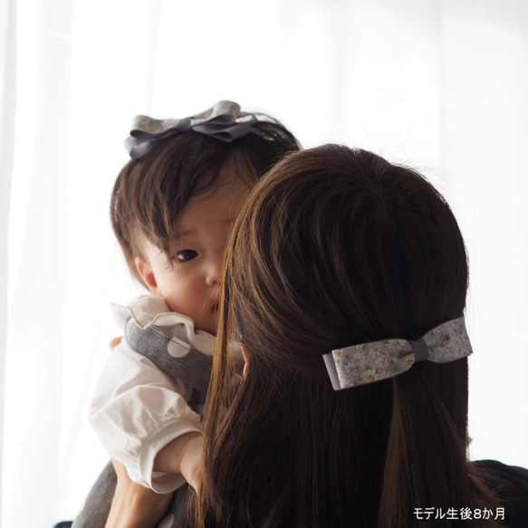 マーガレットリボンの親子お揃いヘアゴム&新生児から使えるヘアバンドセット　ヘアアクセサリー　ママ 1枚目の画像