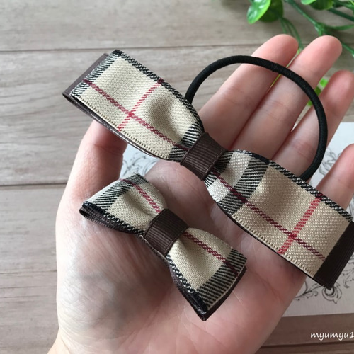 バーバリーヘアゴム新品未使用タグ付き 美品ベージュ ノバチェック キッズ大人◯ バーバリーヘアゴム新品未使用タグ付き 美品ベージュ ノバ