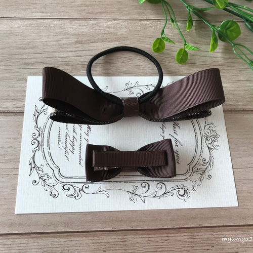 ⓝⓔⓦ【タータンチェックトリプル】ベビーヘアクリップ　キッズ　ヘアゴム 出産祝い