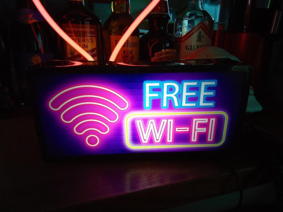 フリー Wi-Fi FREE 電波フリー エリア サイン 看板 置物 雑貨 LED2way