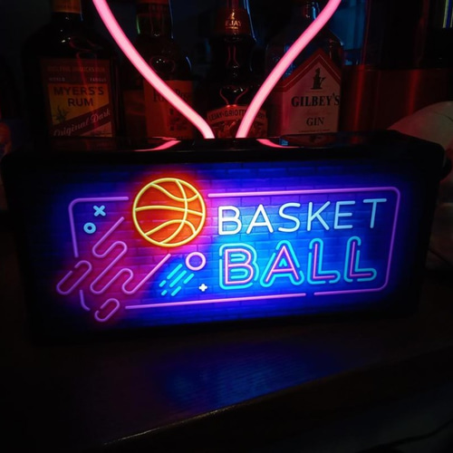 バスケットボール NBA Bリーグ スポーツ カフェ バー 体育館